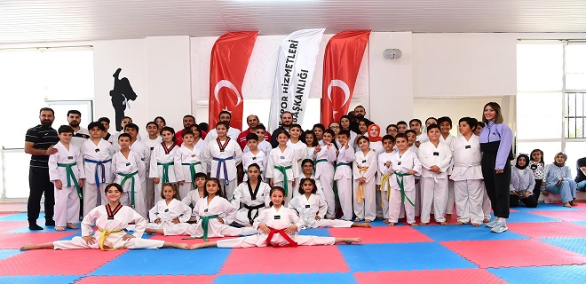 Taekwondo 3. dönem kuşak sınavı yapıldı.