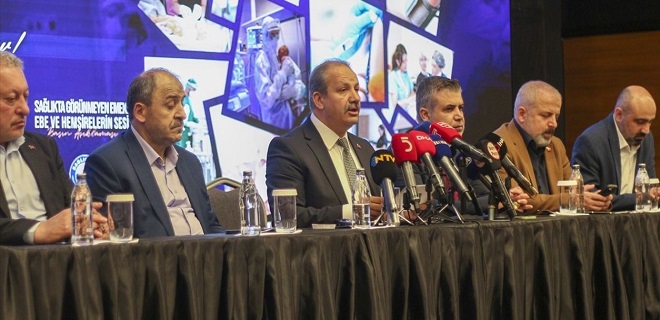 Sağlık-Sen, hemşire ve ebelerin sorunlarına dikkat çekti