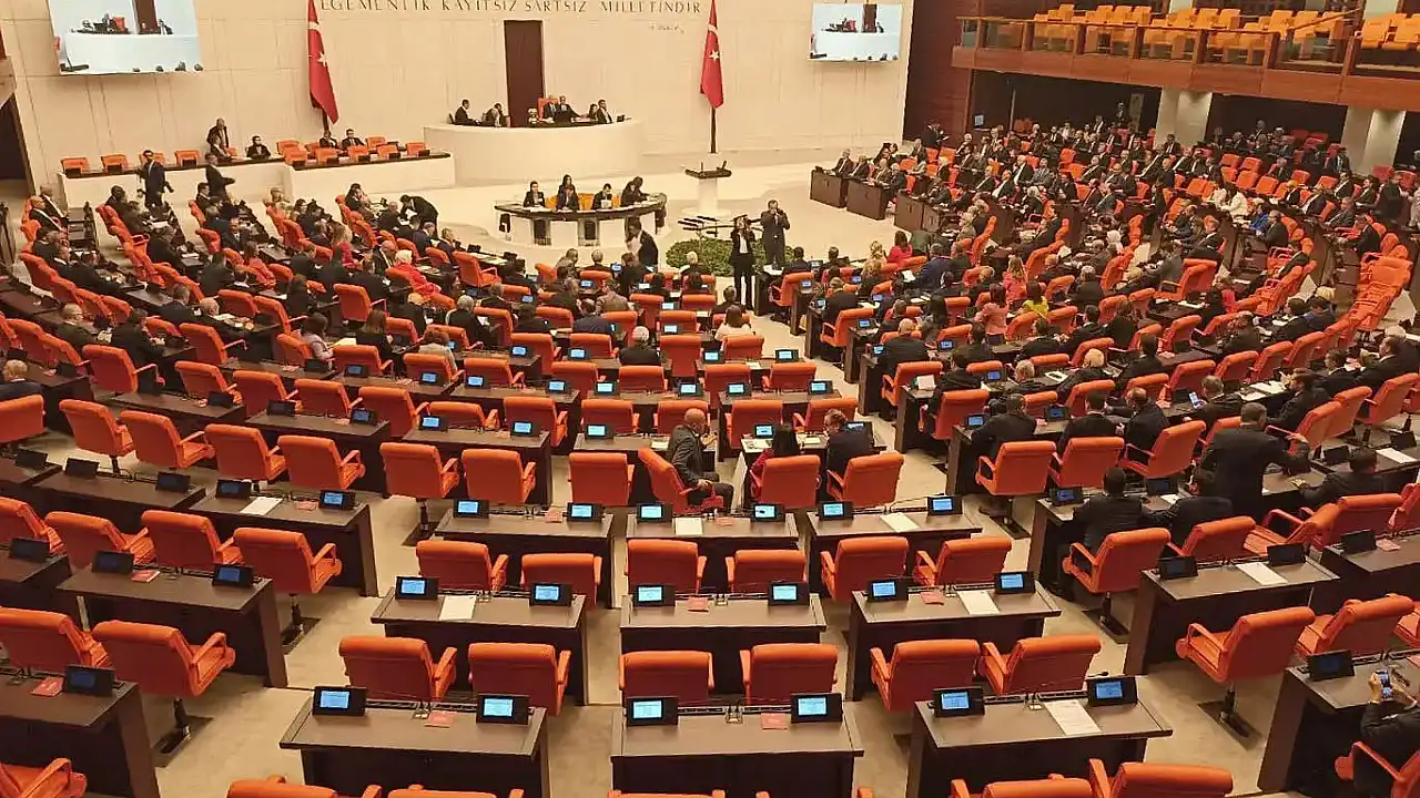 Meclis tatilde, bazı komisyonlar çalışmaya devam edecek
