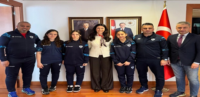 Çolakoğlu Metalurji Spor Kulübü’nden  Madrid Büyükelçiliği’ne Anlamlı Ziyaret