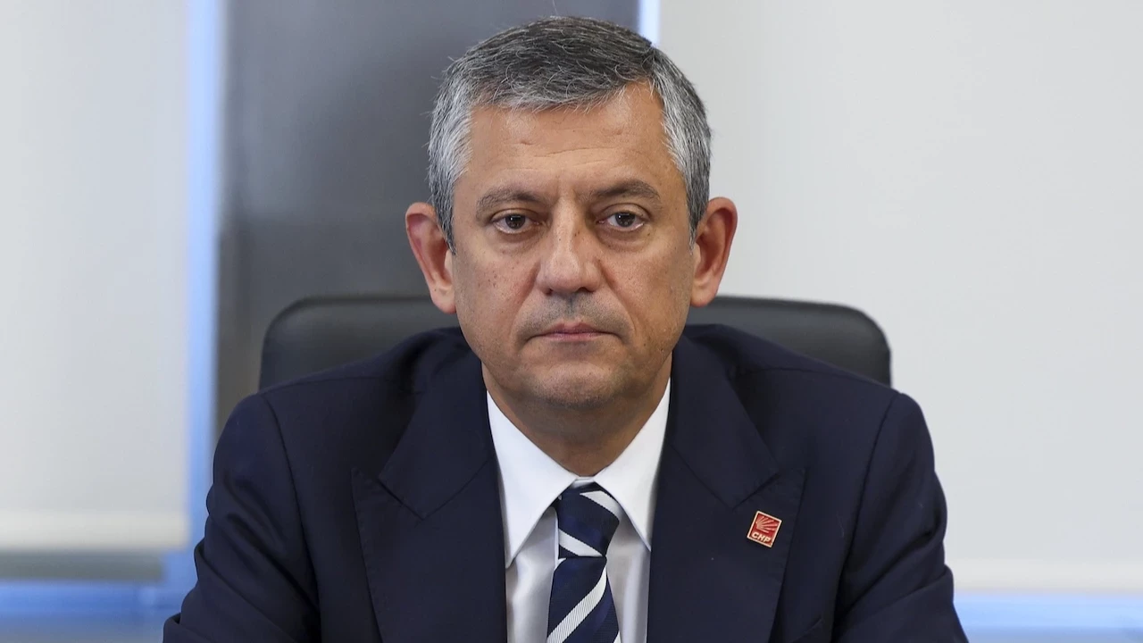 Özgür Özel’e “Cumhurbaşkanına Hakaret” Soruşturması Başlatıldı