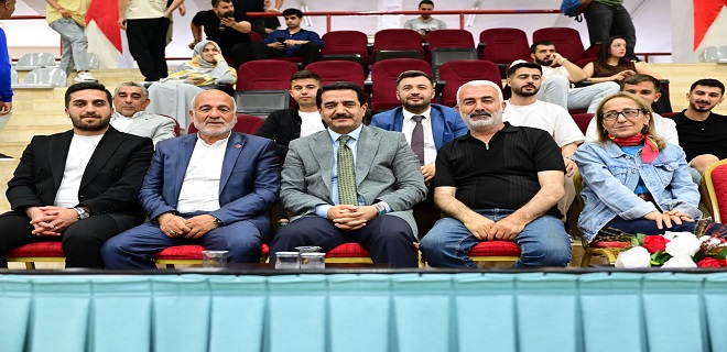 Yarı Finalde Avantajı Kaptı