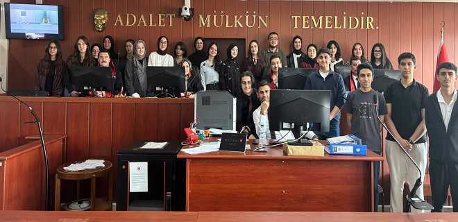 Geleceğin Hukukçuları Adliyede: Öğrenciler Duruşma İzledi
