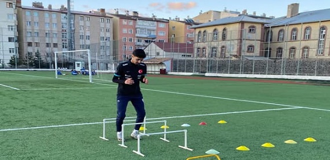 3. Lig Ekipleri Muhammet Can Aras'ın Peşinde