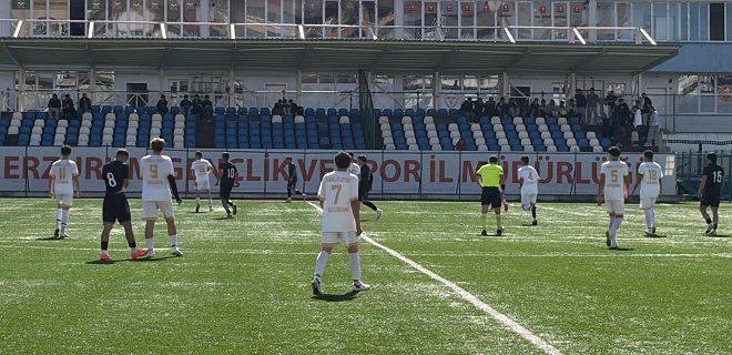 U-19’da ikinci yarı heyecanı start aldı