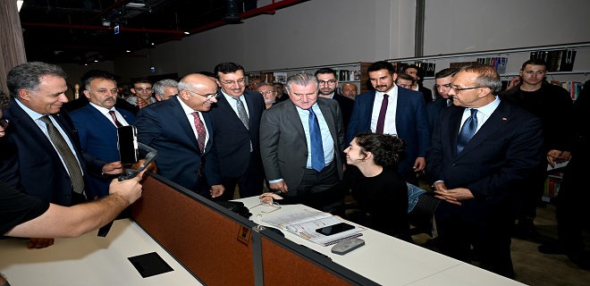 Şehir Kütüphanesi, Gençlik ve Spor Tesislerinin Açılışı Gerçekleştirildi
