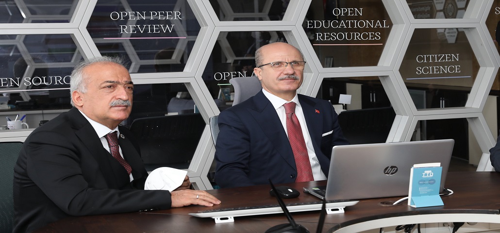 Dijital Dönüşüm ve Yazılım Ofisi, Yenilikçi Projelerle Öncü Rolünü Sürdürüyor
