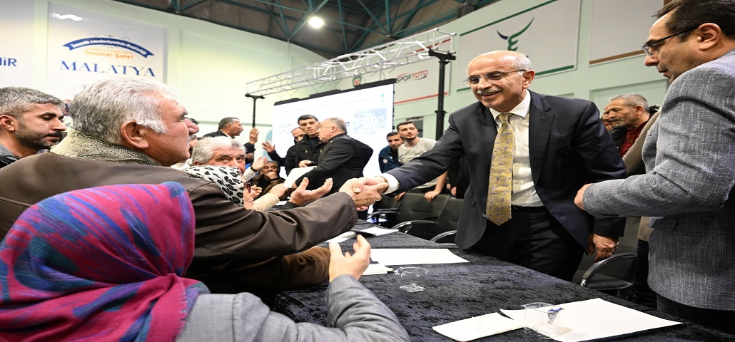 AK Parti Büyükşehir Belediye Başkan Adayı Sami Er, Salköprü Mahallesinde Vatandaşlarla Buluştu