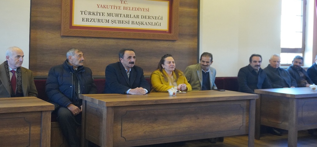 31 Mart sonrasında Erzurum’a hizmet etmenin gururunu ve onurunu birlikte yaşayacağız” dedi. 