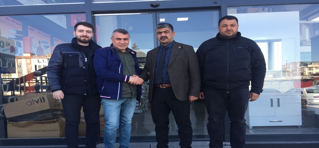 Karakuş Muhtarlar ve İş İnsanlarını ziyaret etti  Karakuş ; Malatyalılar bunlara ‘dur’ diyecek