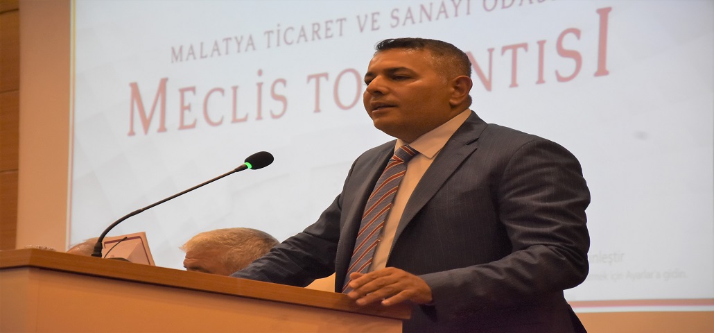 En Az Bir Yıl Daha
