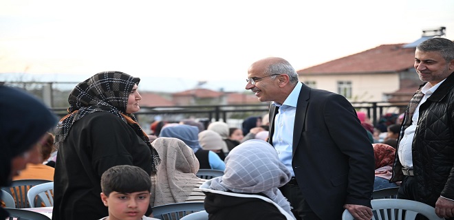 Başkan ER, Melek babalılarla İftar Sofrasında buluştu.