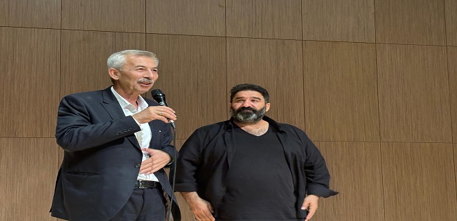 “Nefes” Adlı Tiyatro Oyunu Sanatseverlerle Buluştu