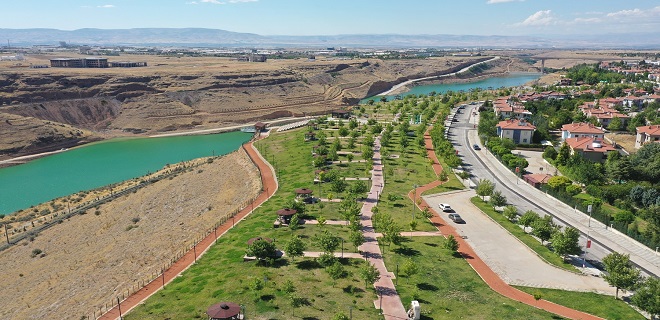 “Şehir Parkımız Modern Mimarisiyle Malatya’ya Çok Yakışıyor”